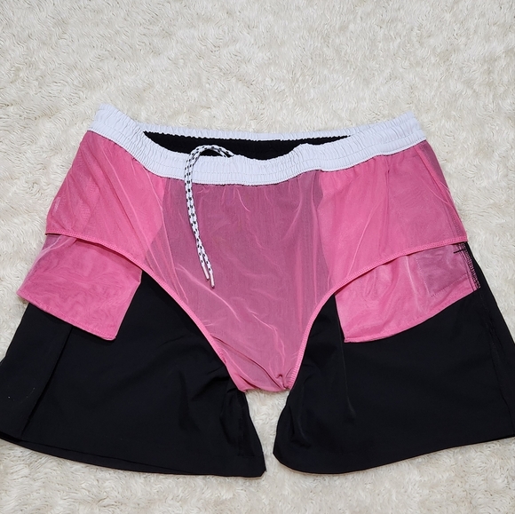 Chubbies Classic Swim Trunk The Capes In Black Size XXL 5.5" Inseam - Picture 10 of 11